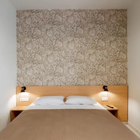 Emi Seaside Apartament