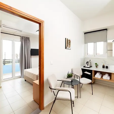 Emi Seaside Apartment *