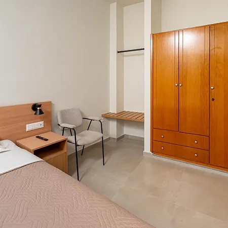 Emi Seaside Apartament *